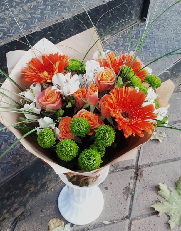 Букет цветов из: Герберы, Хризантемы, Альстромерии и Розы в Поддорье