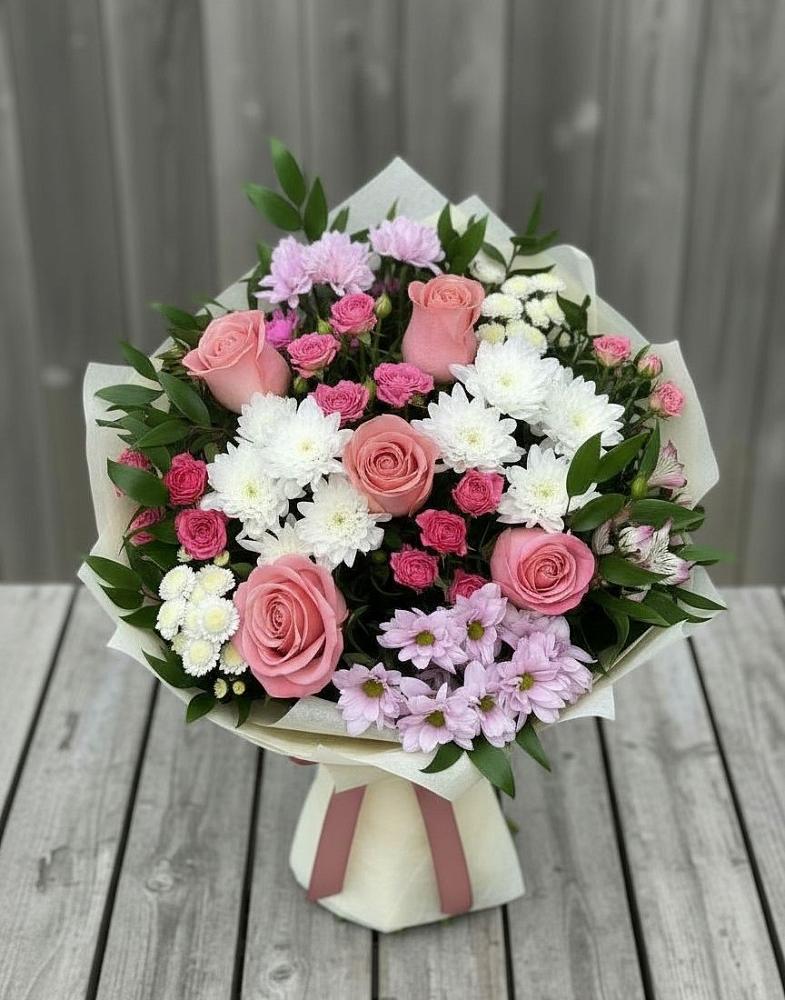 Букет цветов из: Альстромерии, Гвоздики, Розы и Хризантемы в Поддорье