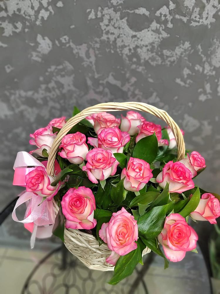 Цветочная композиция из Розы в корзине в Поддорье