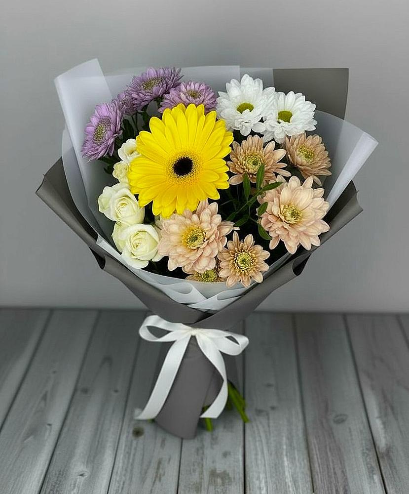 Букет цветов из: Розы, Герберы и Хризантемы в Поддорье