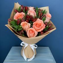 Букет цветов из:  Розы и Альстромерии #REPLACE_PRED# Поддорье