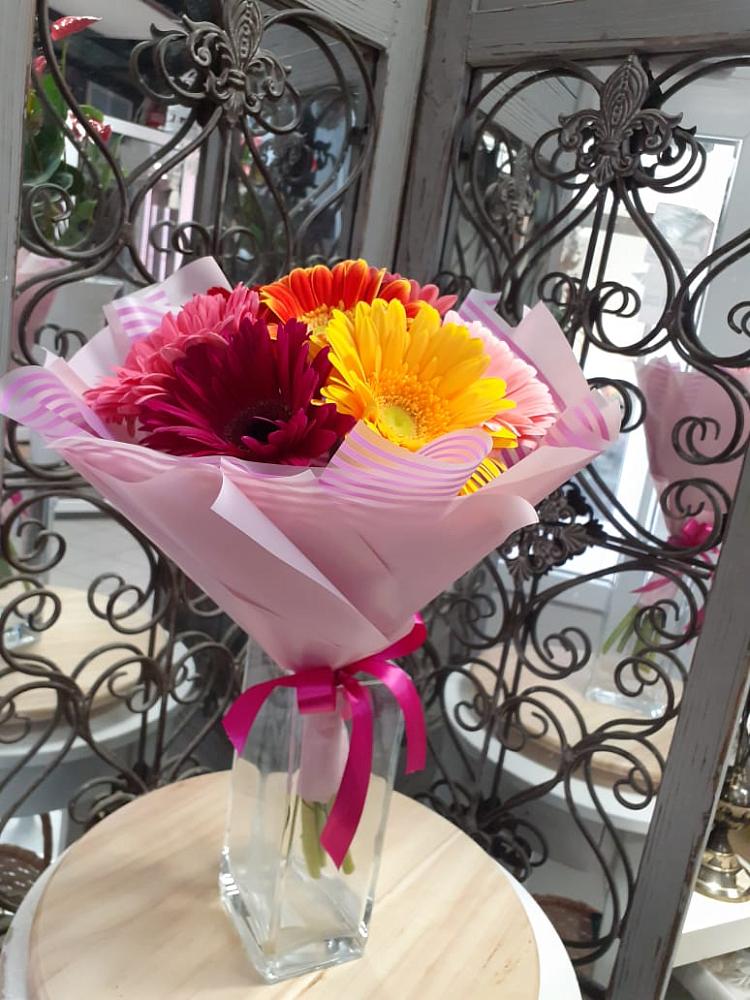 Букет цветов из: Герберы в Поддорье