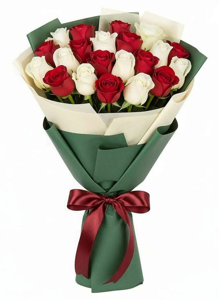 Букет Микс из красных и белых роз в Поддорье