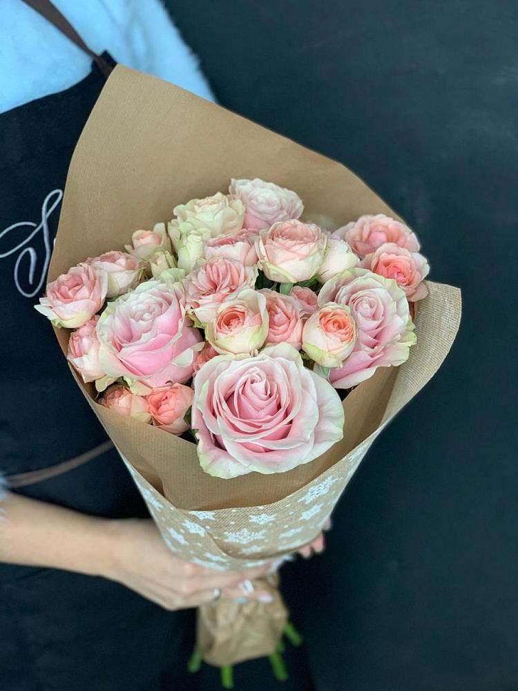 Букет цветов из: Хризантемы и Розы в Поддорье