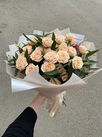 Букет Кремовые розы Латте в Поддорье