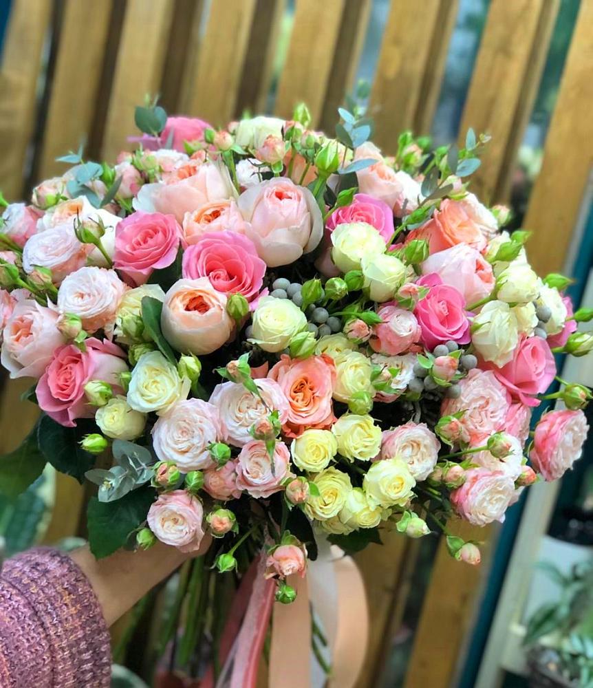 Букет цветов из: Розы в Поддорье