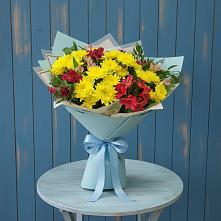 Букет цветов из:  Альстромерии и Хризантемы в Поддорье