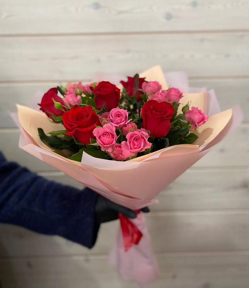 Букет цветов из: Розы в Поддорье