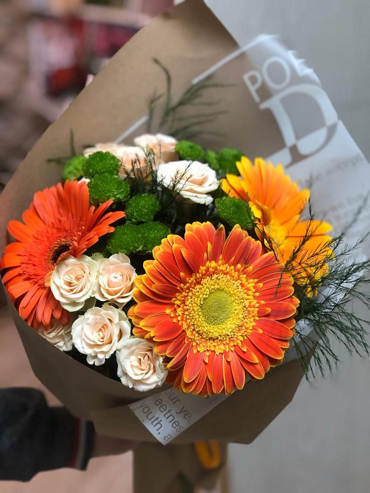 Букет цветов из: Герберы, Хризантемы и Розы в Поддорье