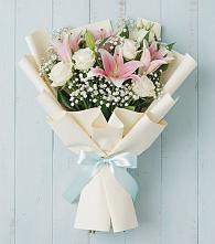 Букет цветов из:  Лилии в Поддорье